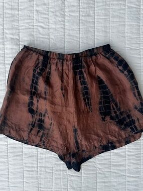 Fara 100% Silk Shorts | Terracotta Red & Black Tie Dye | Size Small | Ela